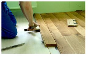 Як зробити дерев'яну підлогу в будинку