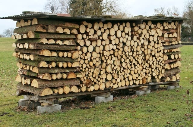 Способи складання дров: як скласти стіс