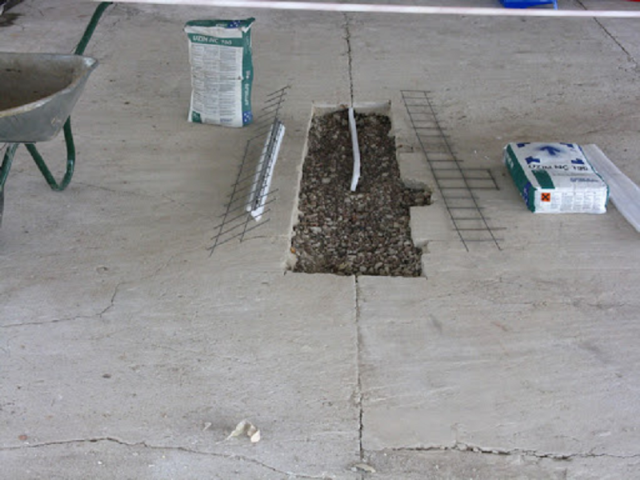 Ремонт бетонних підлог: в промислових приміщеннях, квартирі, на вулиці, складі, технологія, ніж замазати, залити тріщини в стяжці