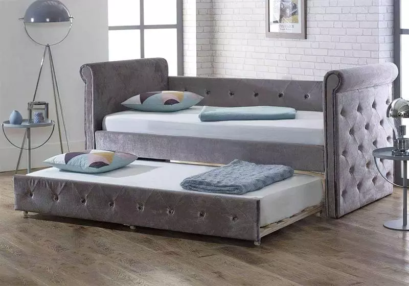 Ліжка і кушетки з додатковим спальним місцем